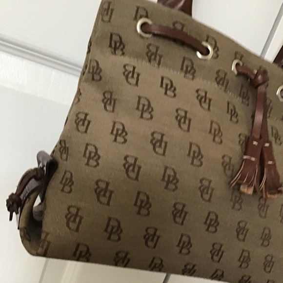 DOONEY & BOURKE MINI TASSEL LOGO HANDBAG - Picture 10 of 16